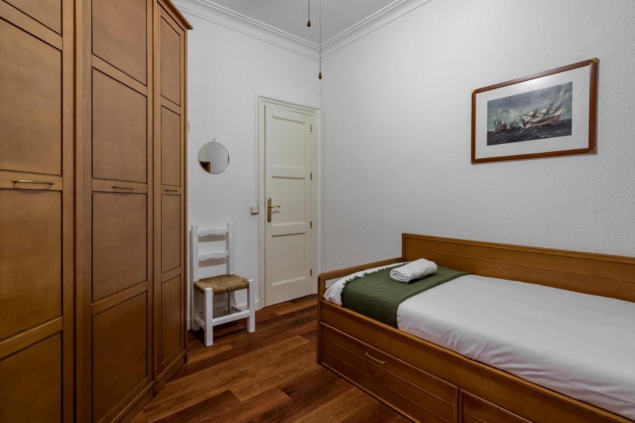 Dobo Madrid Orense Exterior foto